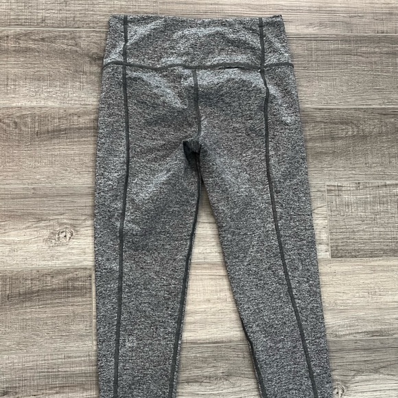 Victoria’s Secret sport leggings - Picture 6 of 6